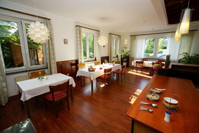 Oetzen Lindenzimmer Stoecken Bed & Breakfast エクステリア 写真